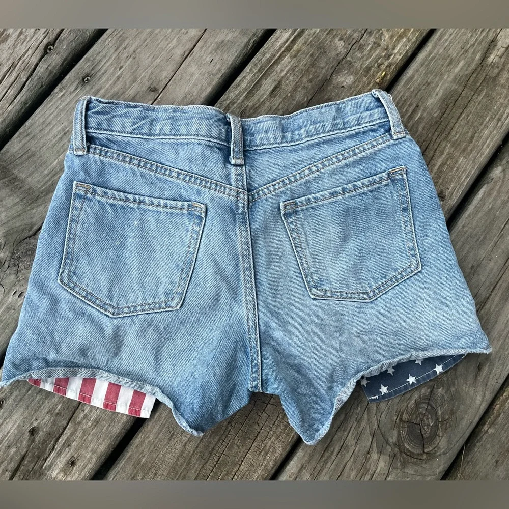 Old Navy Light Blue Denim Cutoff Shorts Americana Pocket Accents Girls Sz 12
